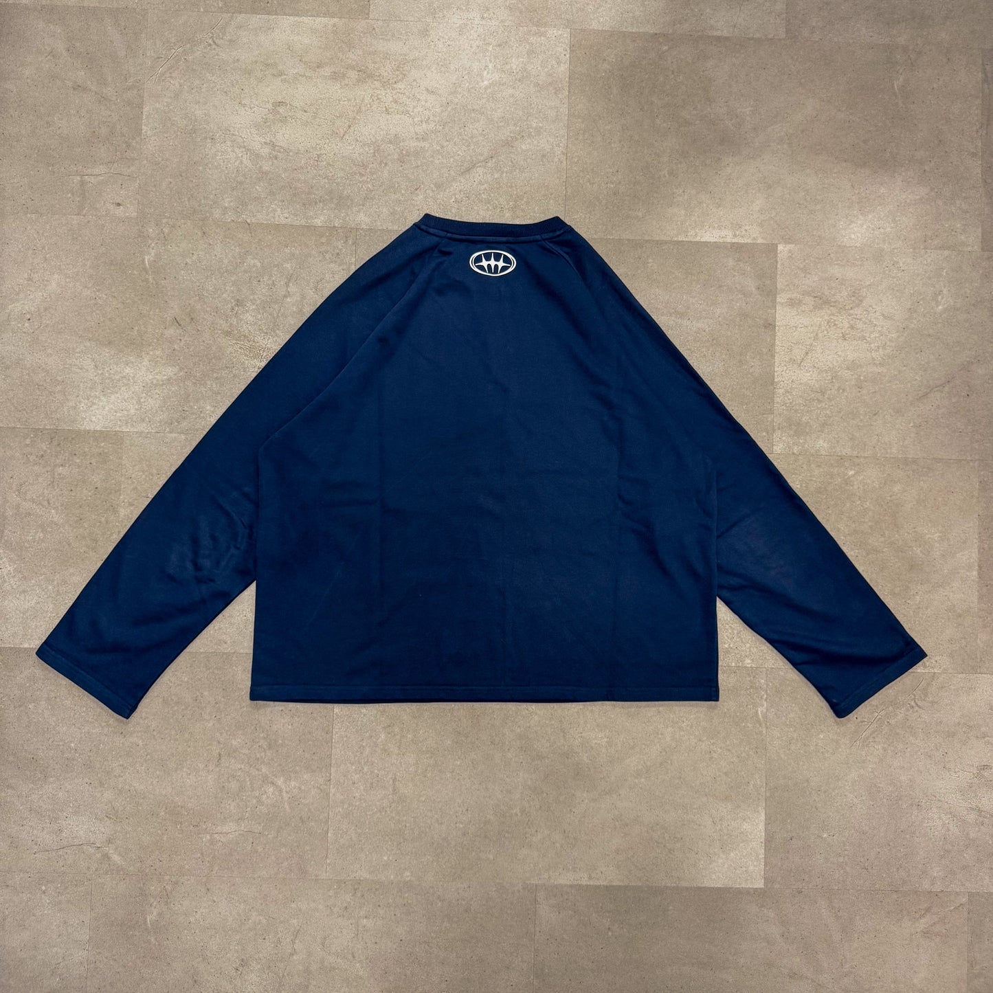 LONGSLEEVE ESS - NAVY