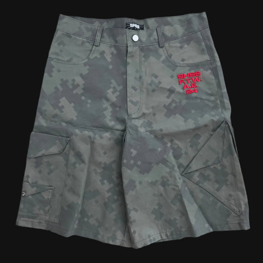BIG DIGI CAMO SHORTS