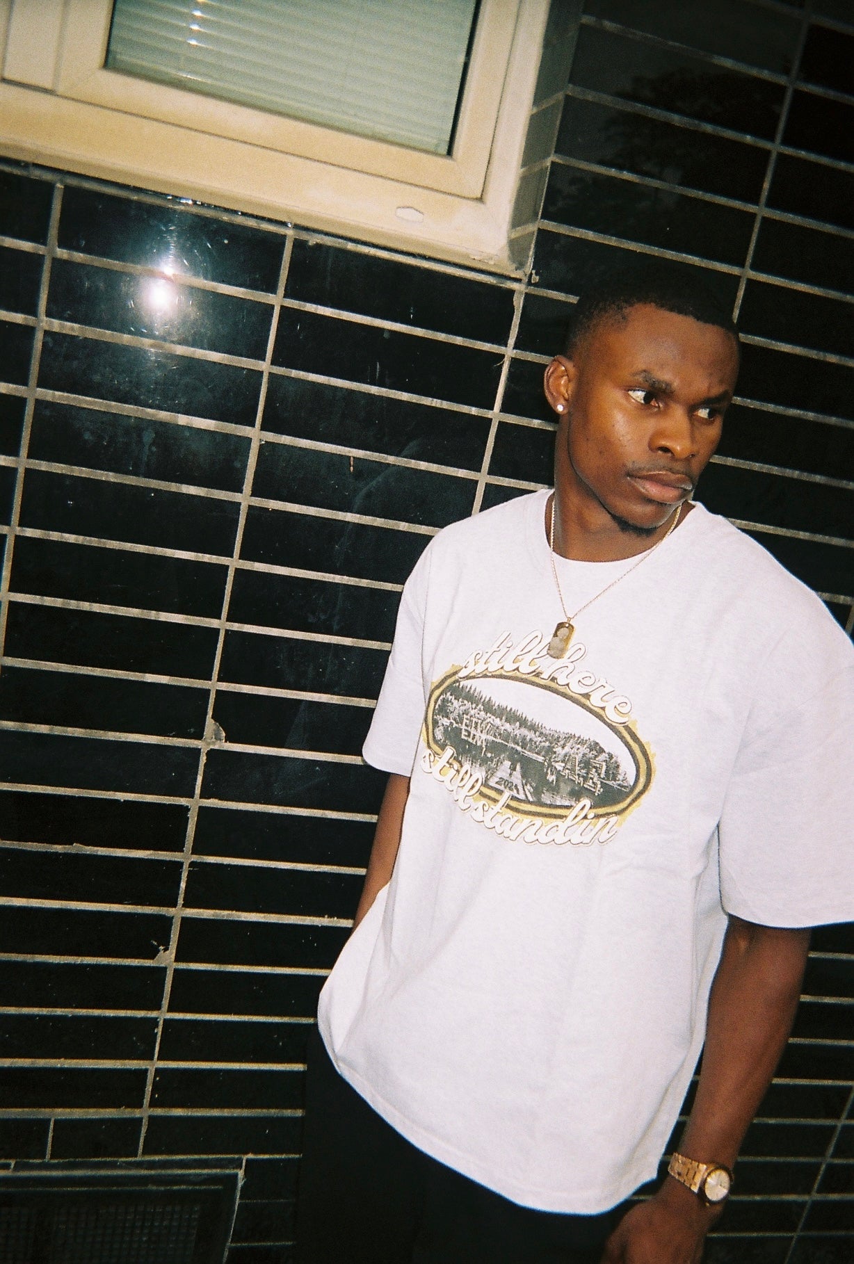 STANDIN MAN TEE