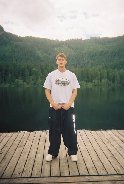 STANDIN MAN TEE